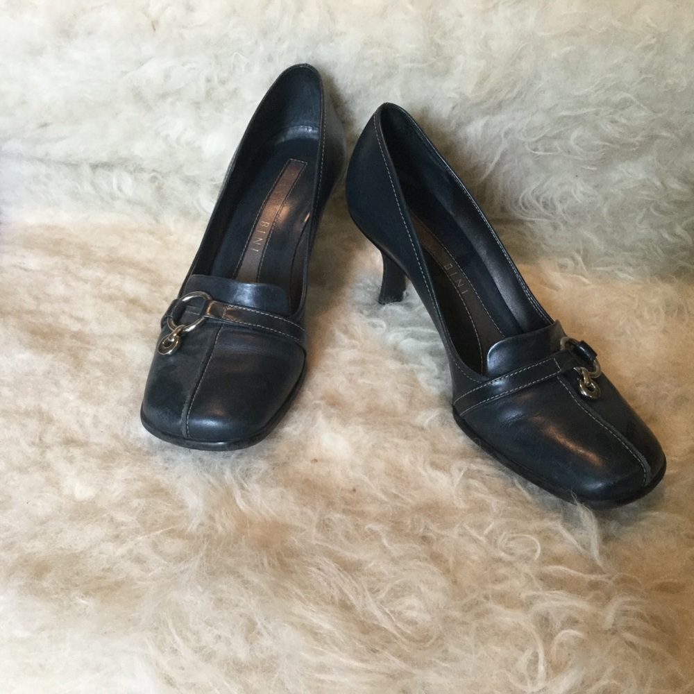 EUC Antonio Melani pumps